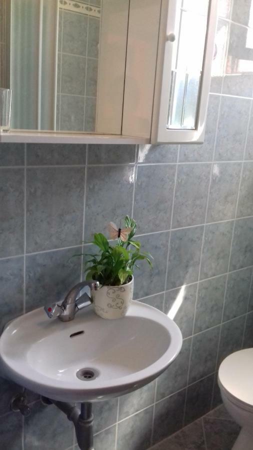 Apartment Anna Porec Bagian luar foto